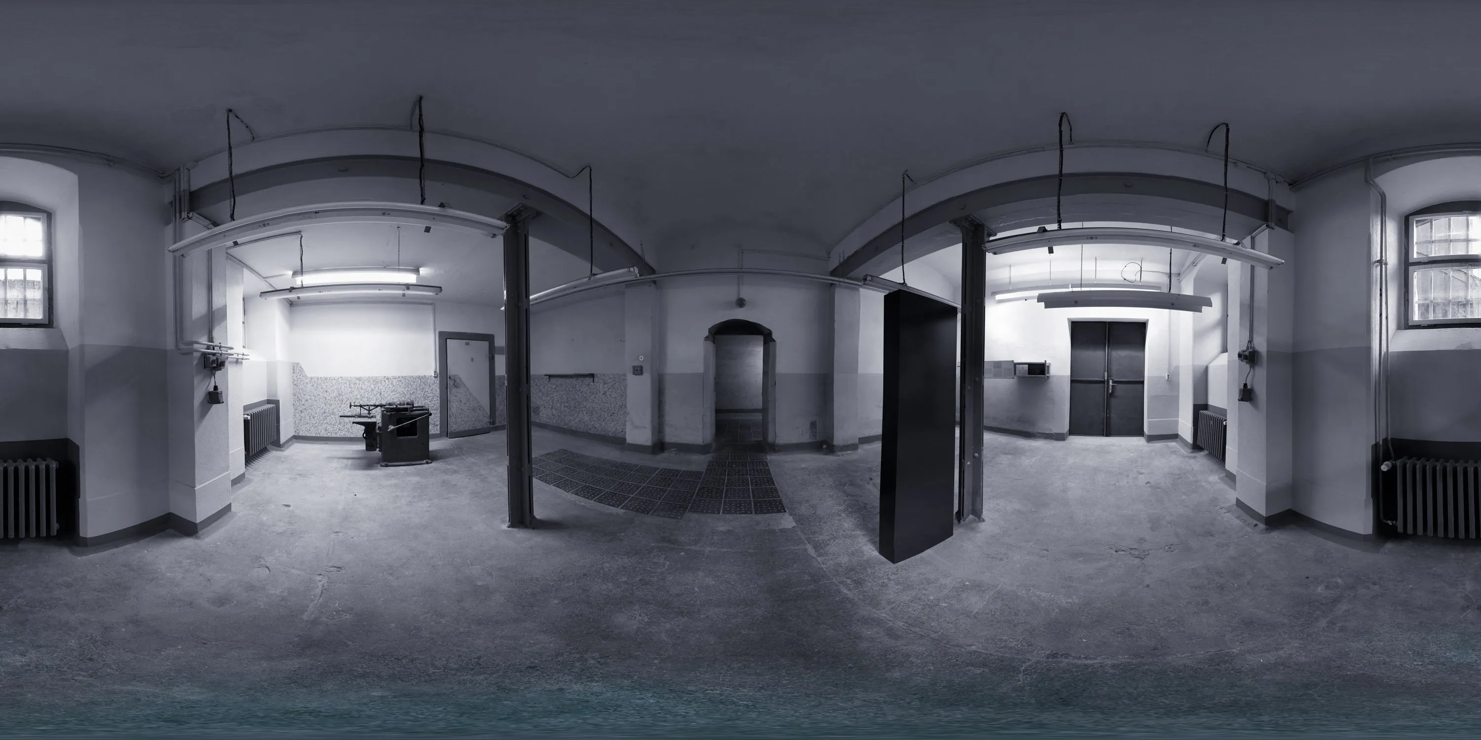360 Grad Panorama Ansicht: Stasiknast Bautzen II Gefangenenarbeitsraum in Stasigefängnis Bautzen II