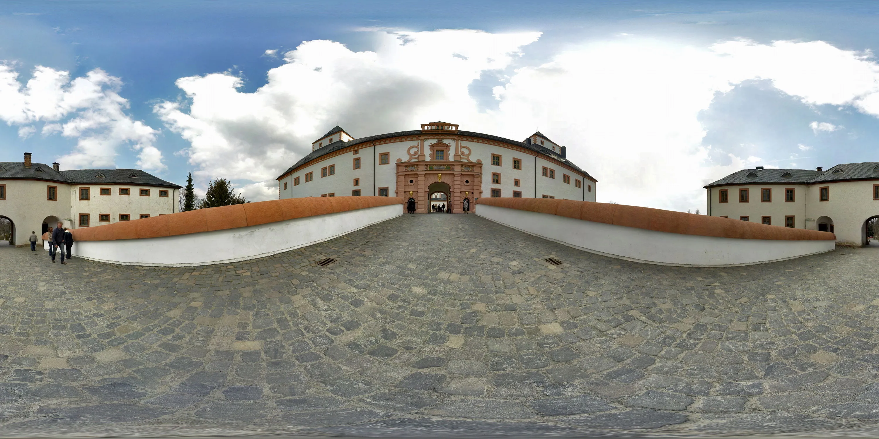 360 Grad Panorama Ansicht: Schloß Augustusburg in Sachsen