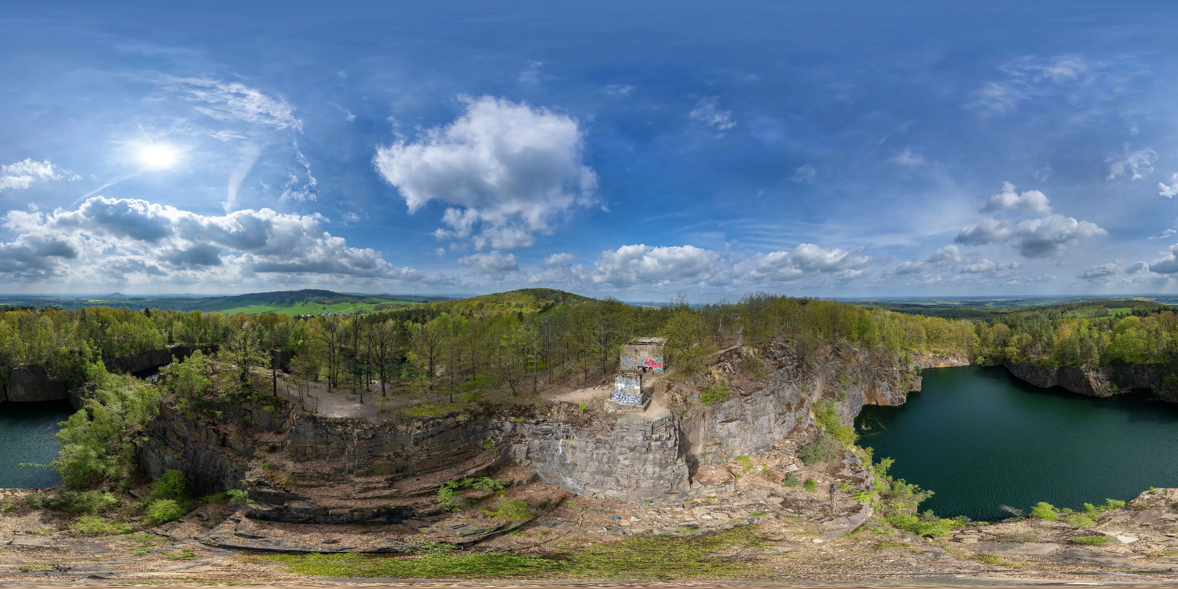 360 Grad Panorama Ansicht: Thadenbruch in Königshainer Berge
