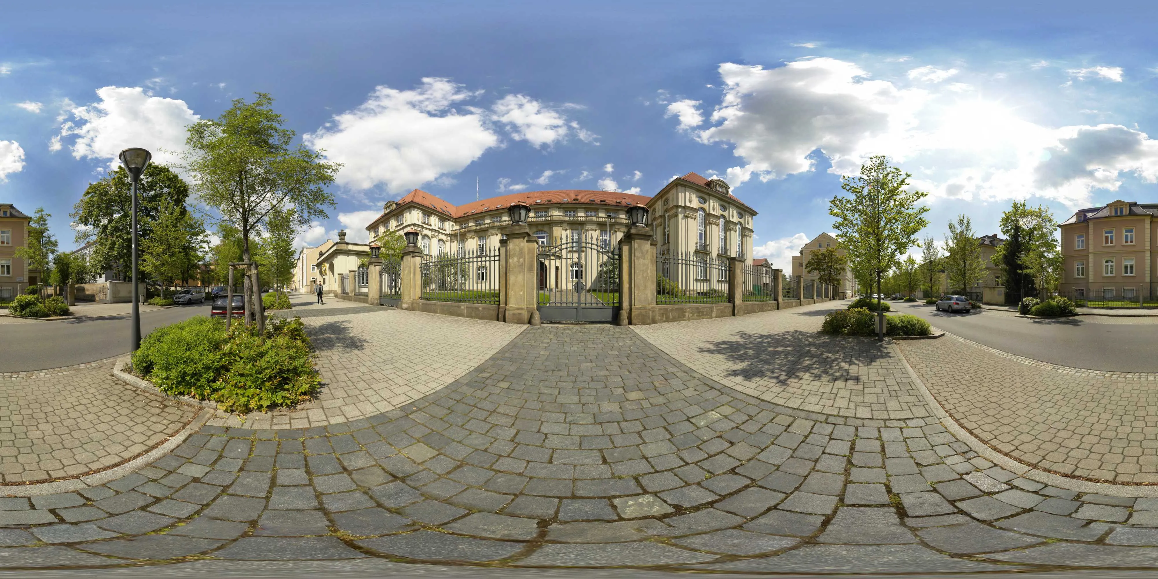 360 Grad Panorama Ansicht: Landratsamt in Frühling 08
