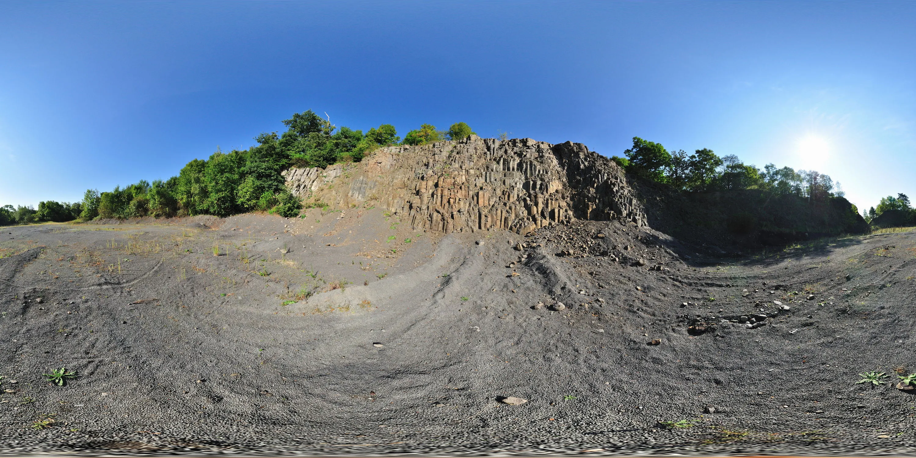 360 Grad Panorama Ansicht: Basaltsteinbruch in Technisches Denkmal Basaltwerk Baruth