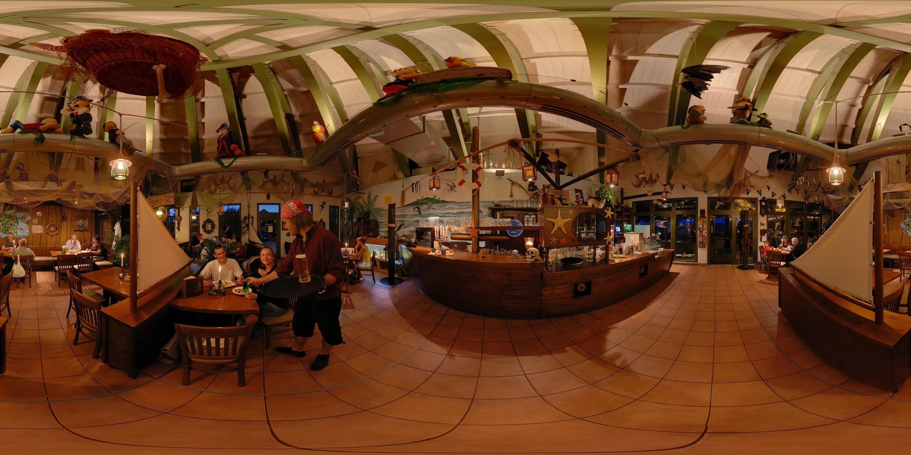 360 Grad Panorama Ansicht: Gastraum 2 in Erlebnisrestaurant Captain Hook
