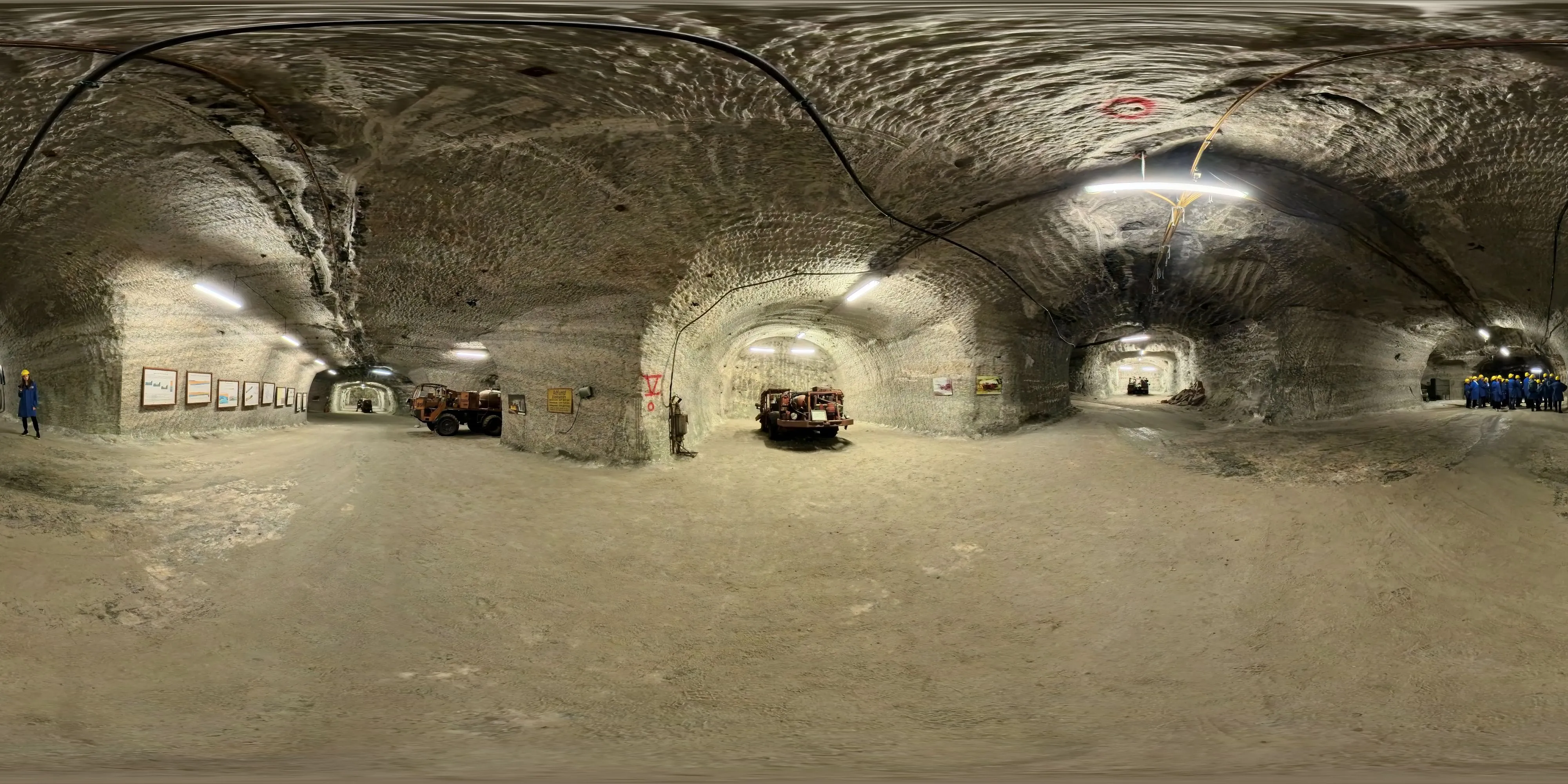360 Grad Panorama Ansicht: Sprenglochbohrmaschine in Erlebnisbergwerk Sondershausen