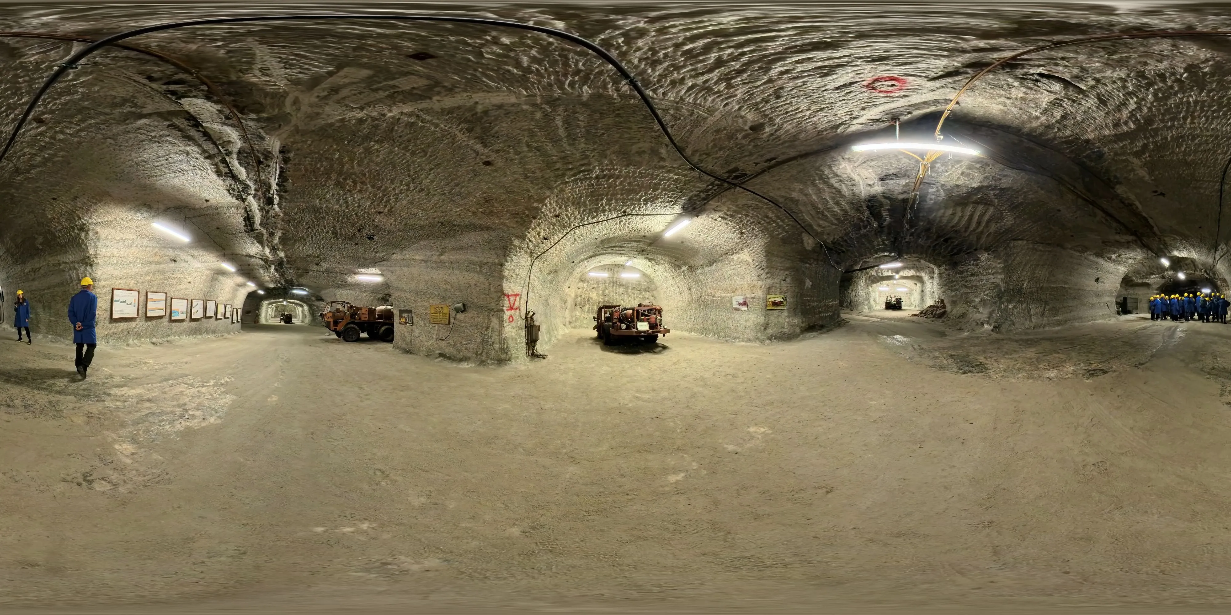 360 Grad Panorama Ansicht: historische Technik in Erlebnisbergwerk Sondershausen