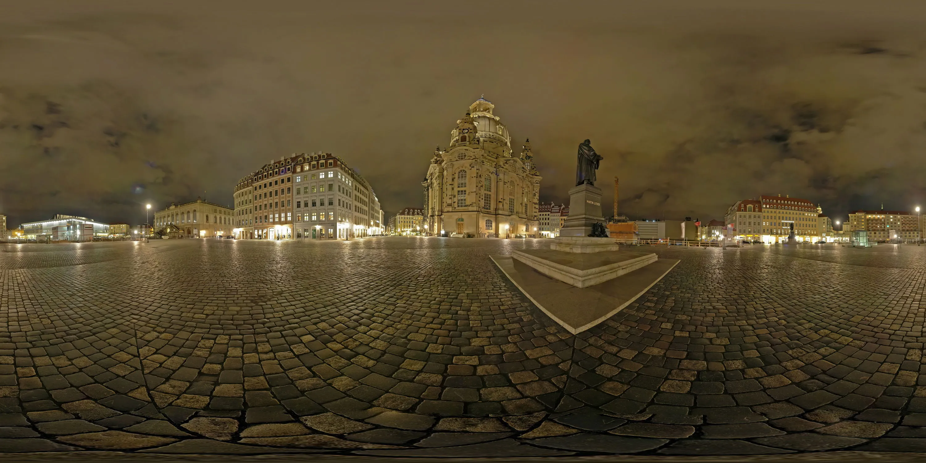 360 Grad Panorama Ansicht: Frauenkirche in Winter 2007
