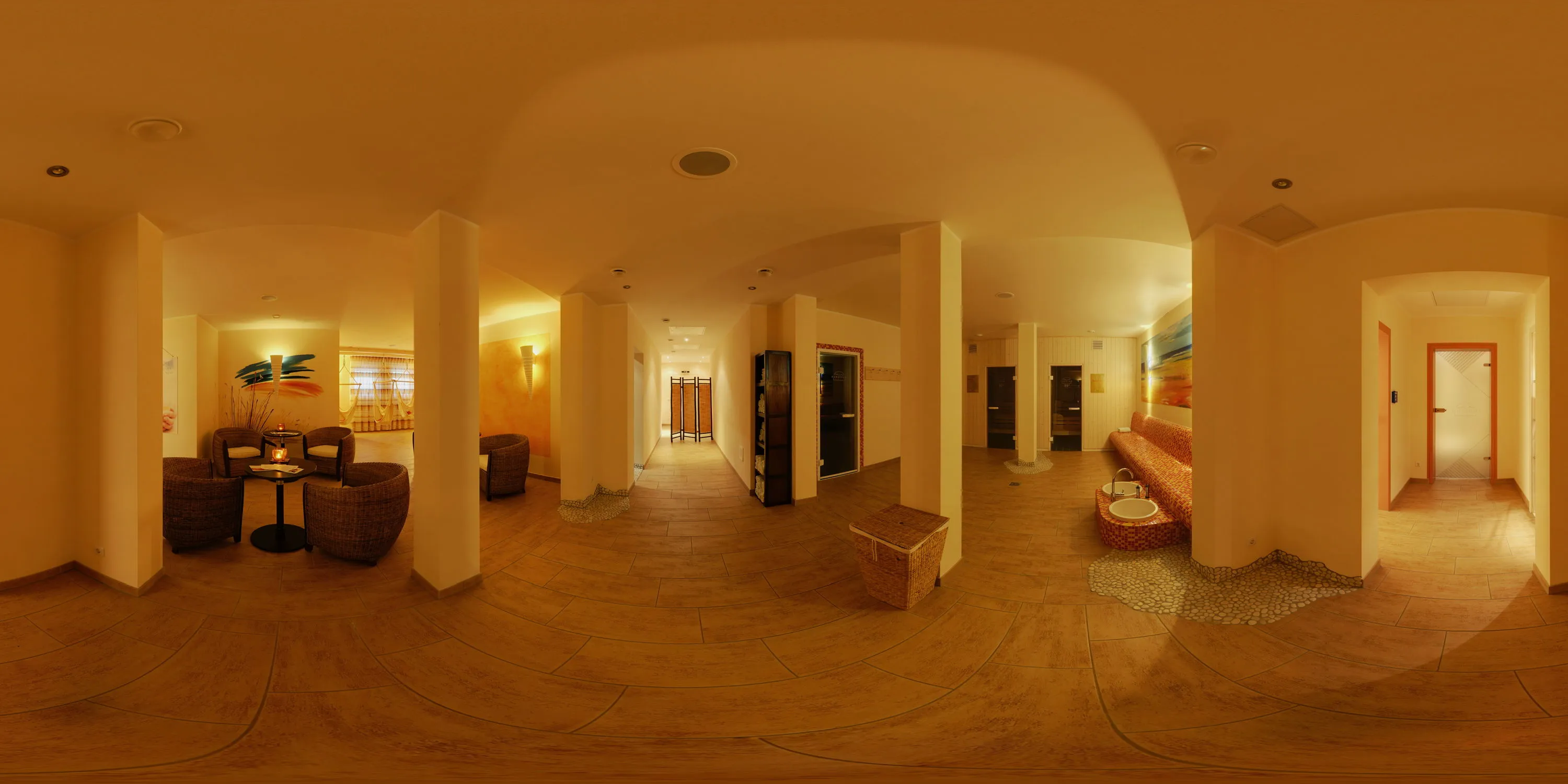 360 Grad Panorama Ansicht: Wellnessbereich in Hotel "Haus am See"