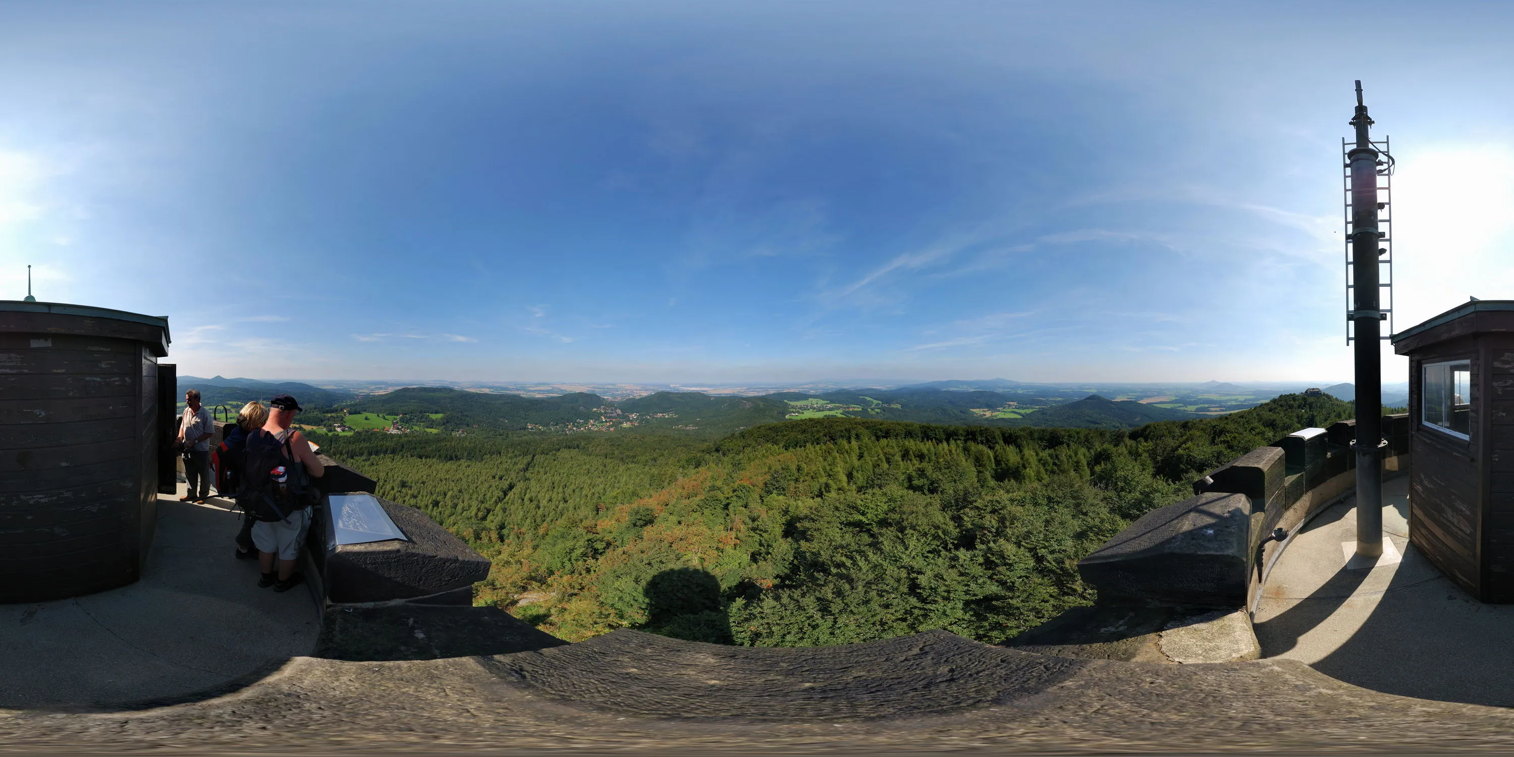 360 Grad Panorama Ansicht: Turmbaude - Aussicht vom Turm 1 in Berg Hochwald