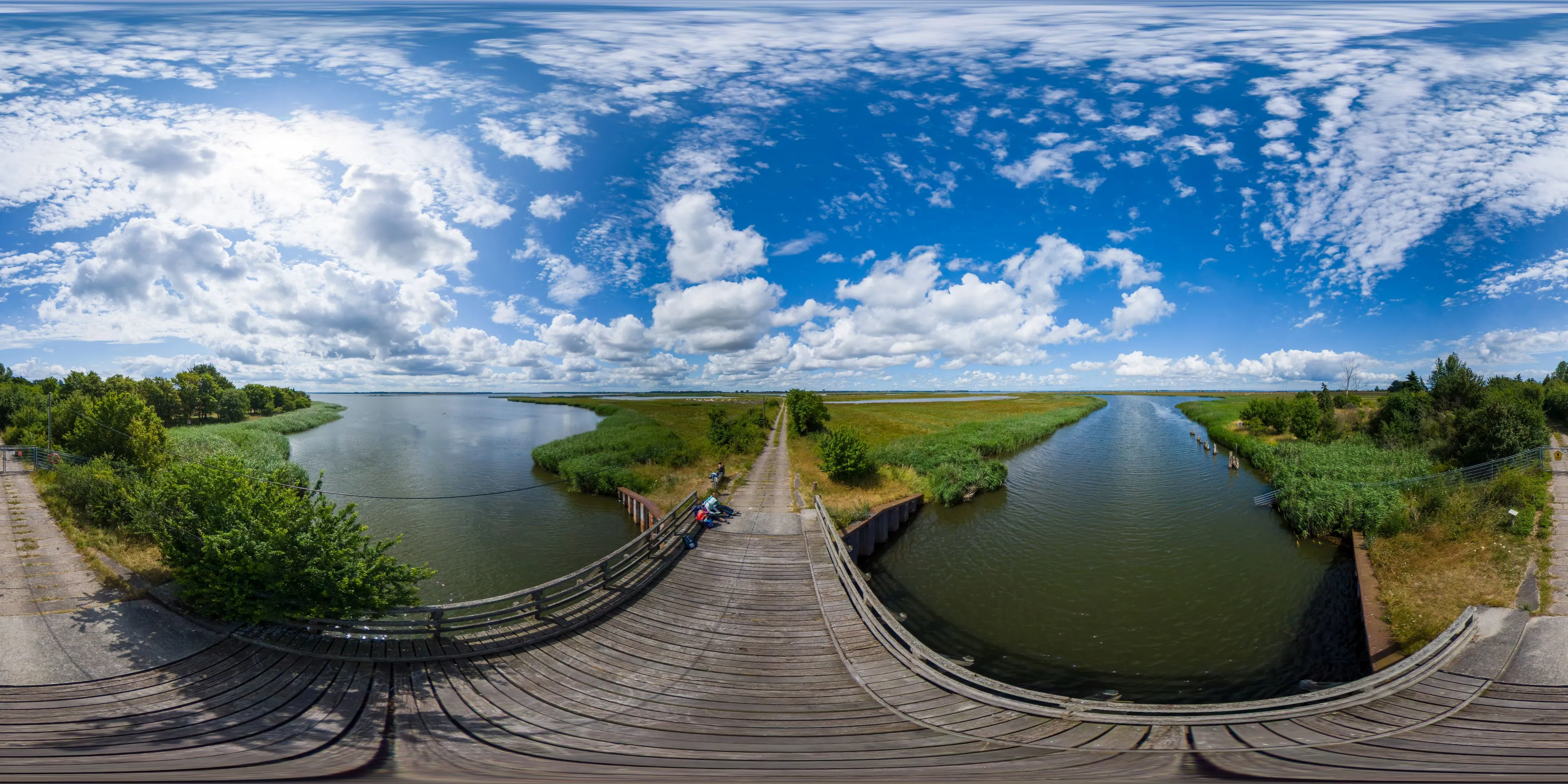 360° Panorama Ansicht: Brücke zur Insel Koos
