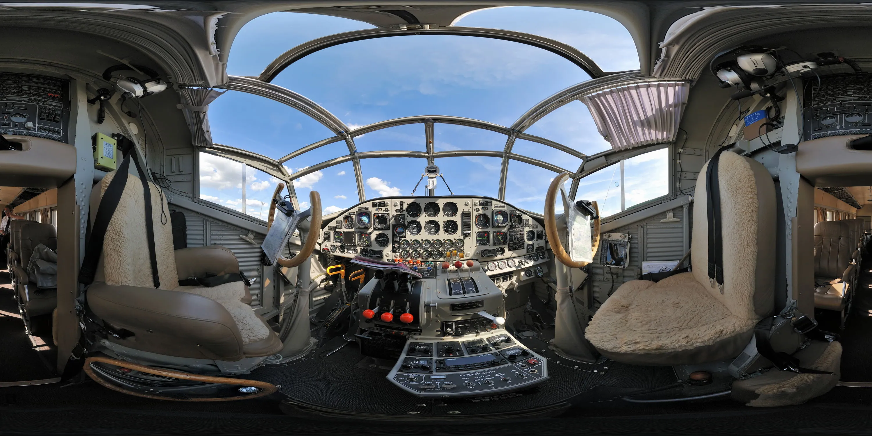 360 Grad Panorama Ansicht: Junkers Ju 52/ 3m "Tante Ju" Cockpit in Flugtage 2009