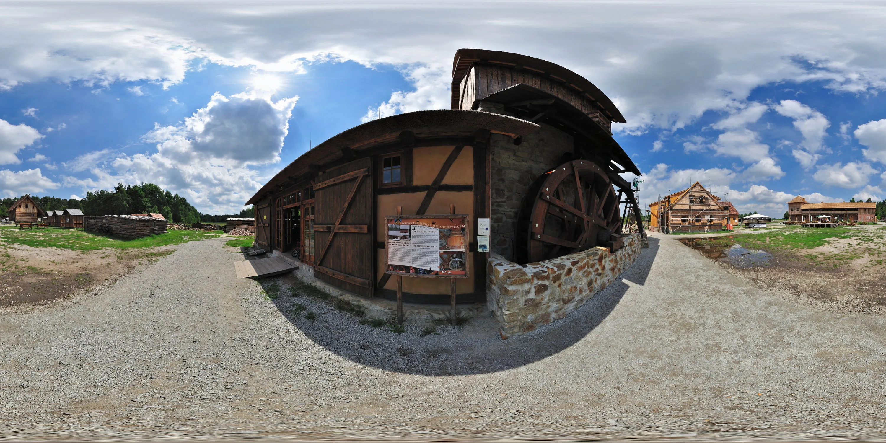360 Grad Panorama Ansicht: Mühlrad in Krabatmühle Schwarzkollm