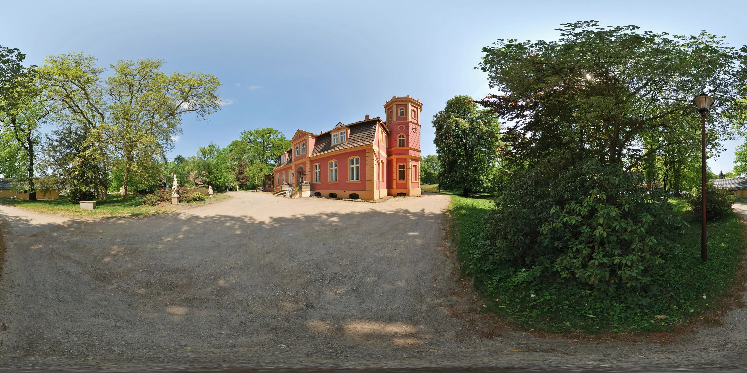 360 Grad Panorama Ansicht: Schloss Kromlau in Kromlau