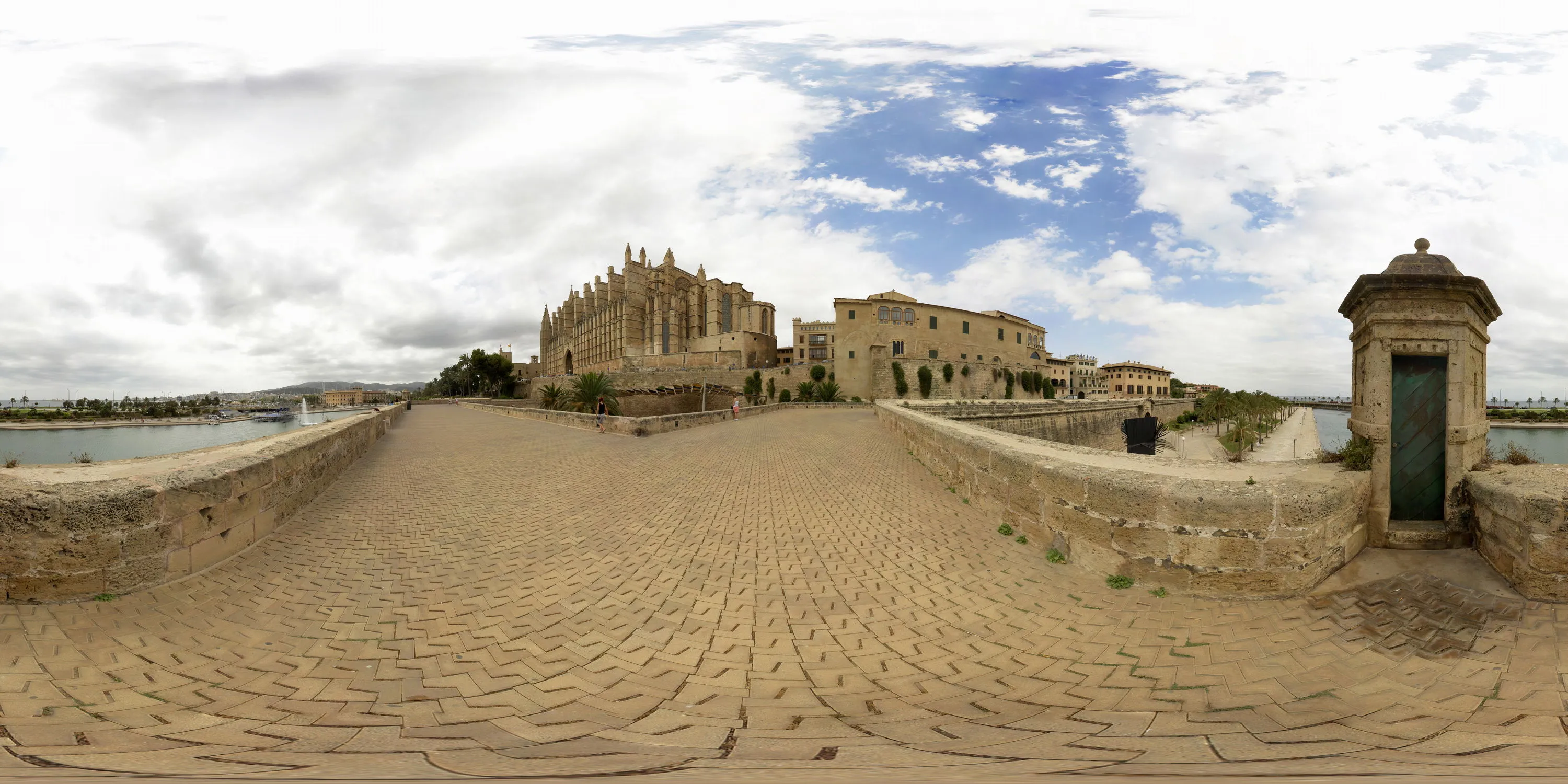 360 Grad Panorama Ansicht: Catedral La Seu in Palma