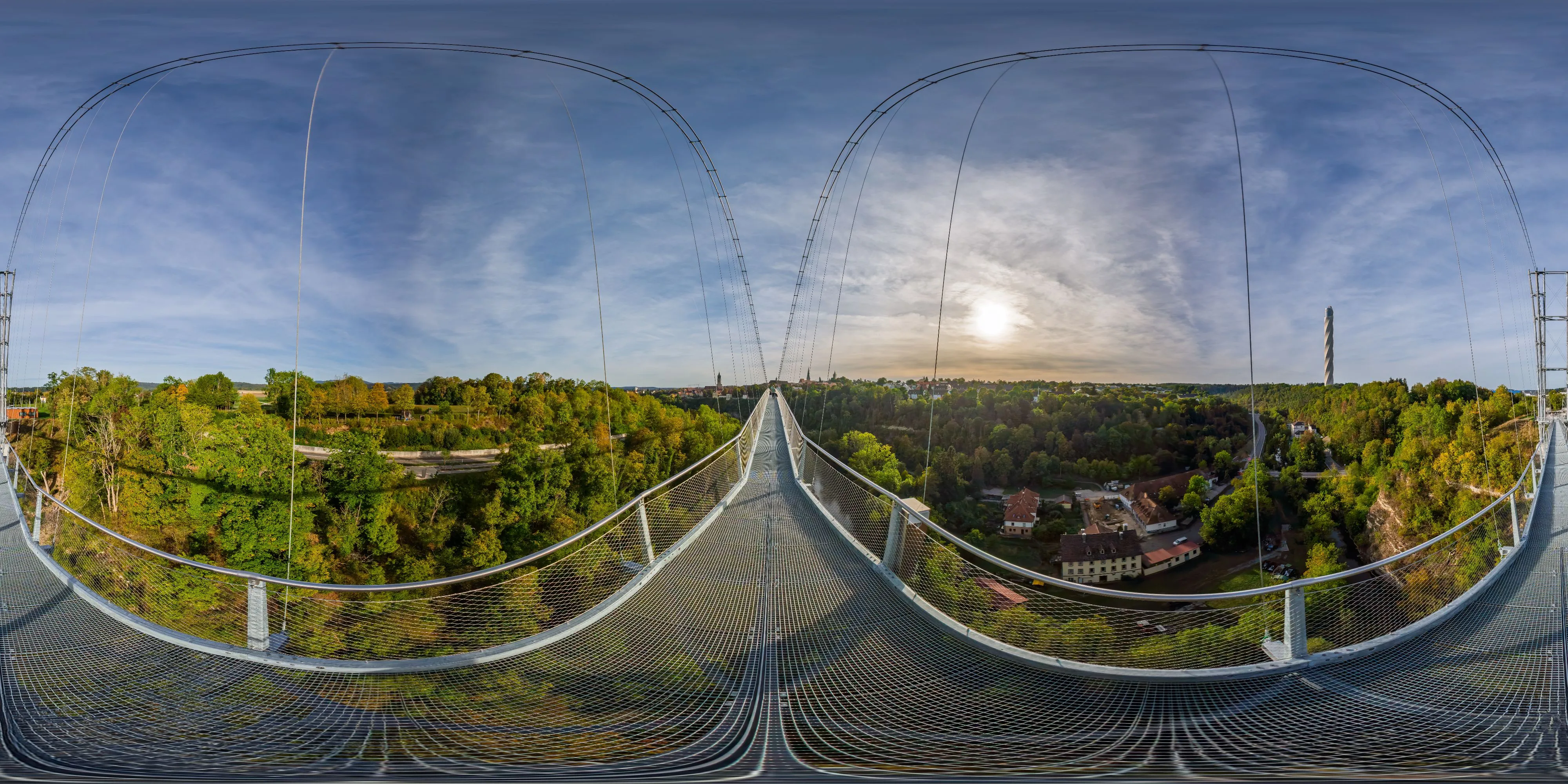 360° Panorama Ansicht: Hängebrücke „Neckarline“ - Aussicht auf den TK Elevator Testturm