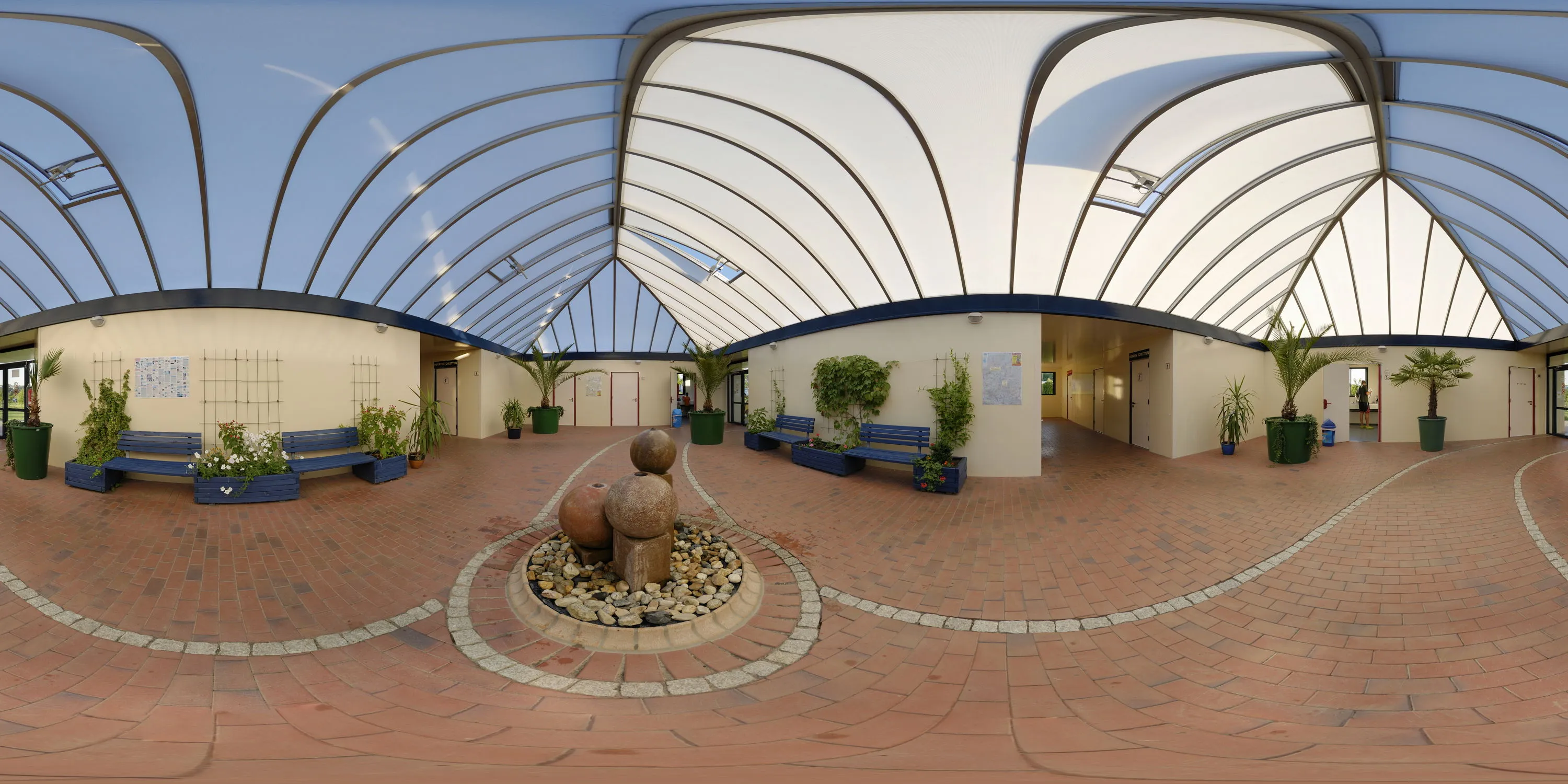 360 Grad Panorama Ansicht: Sanitärgebäude in SeeCamping Zittauer Gebirge