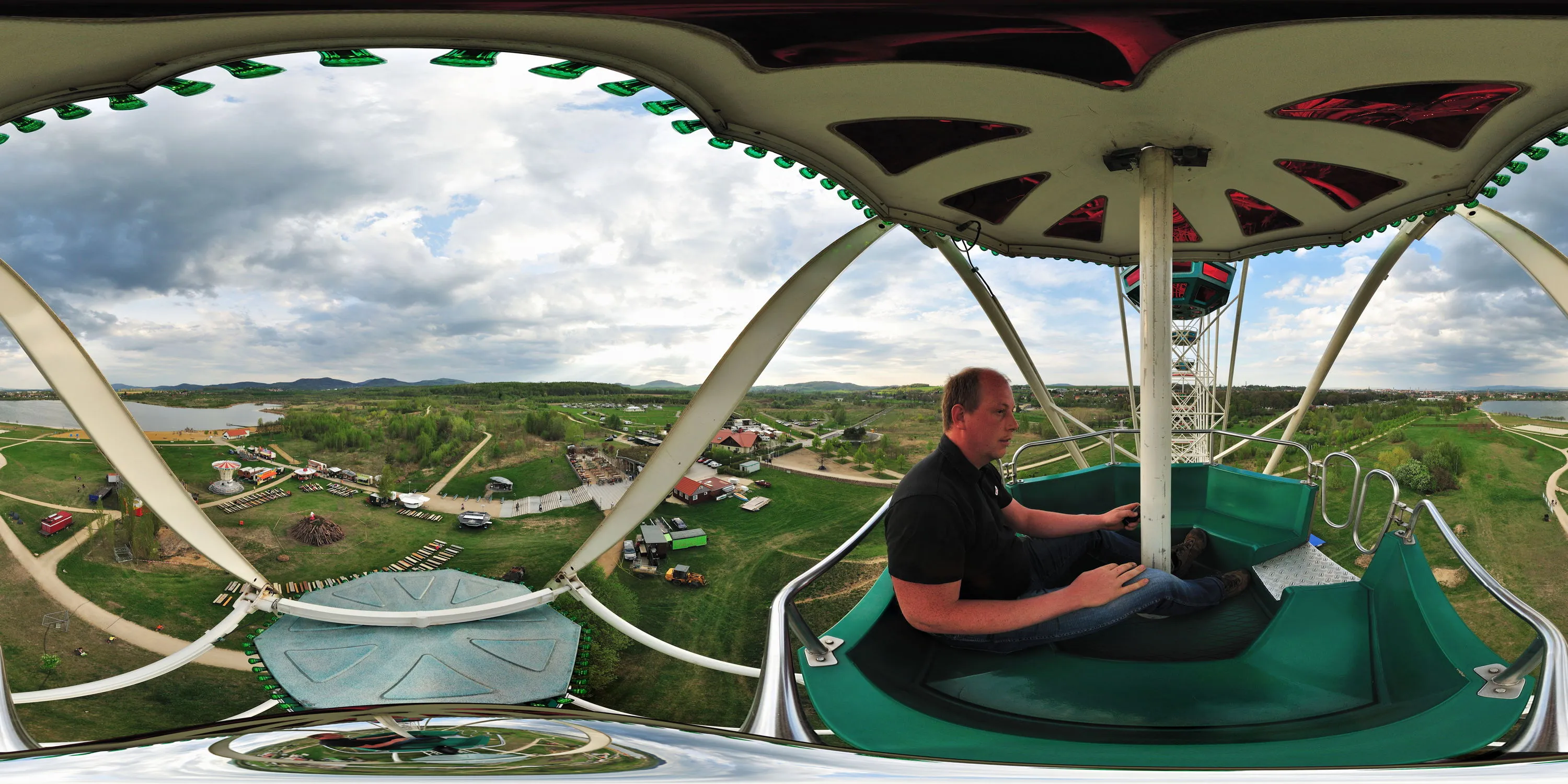 360 Grad Panorama Ansicht: Riesenrad in Freizeit-Oase Olbersdorfer See