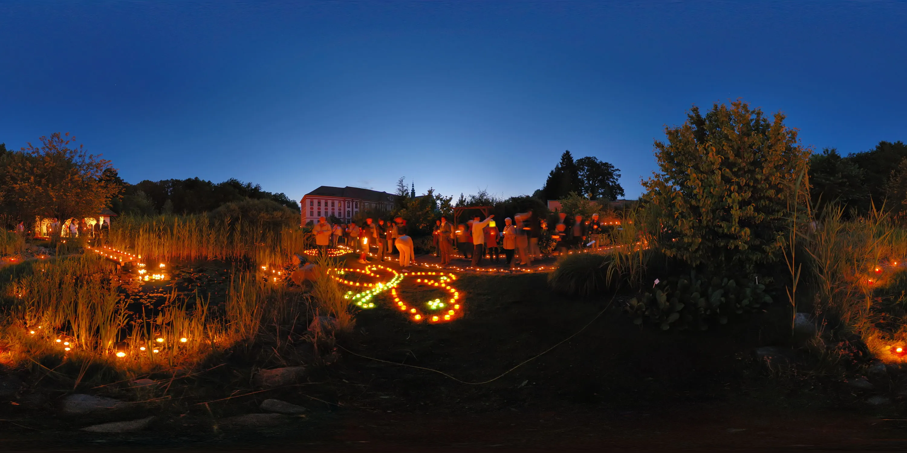 360 Grad Panorama Ansicht: Nach der tausend Lichter 3 in Zisterzienser Kloster St. Marienstern