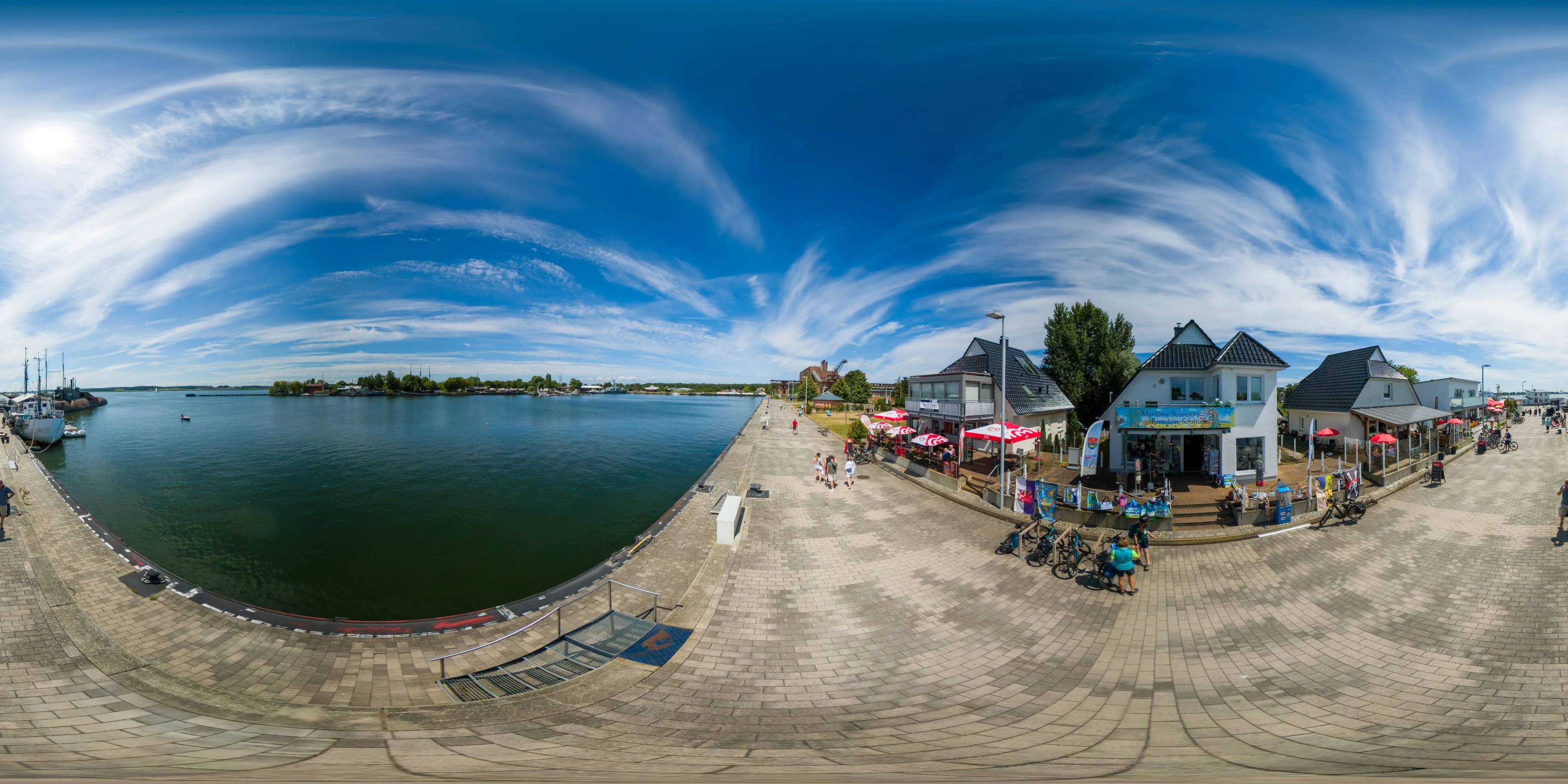 360° Panorama Ansicht: Peenemünde - Hafenpromenade