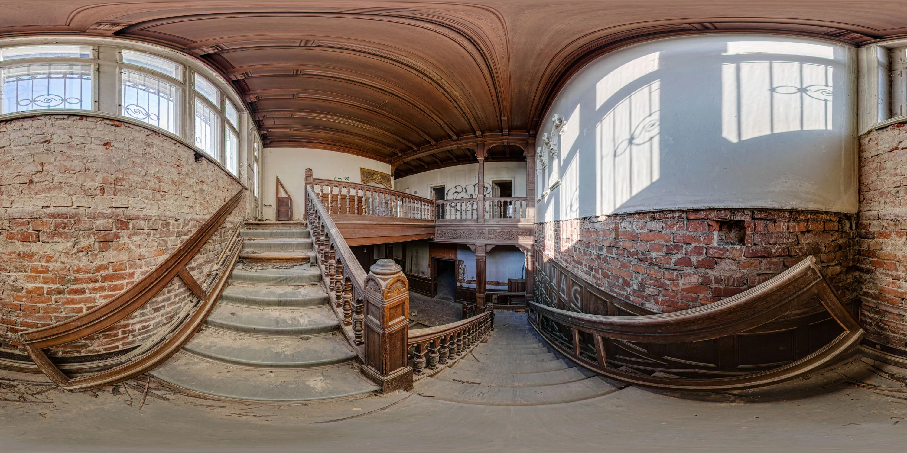 360 Grad Panorama Ansicht: Villa K. - Haushalle Treppe in Sachsen