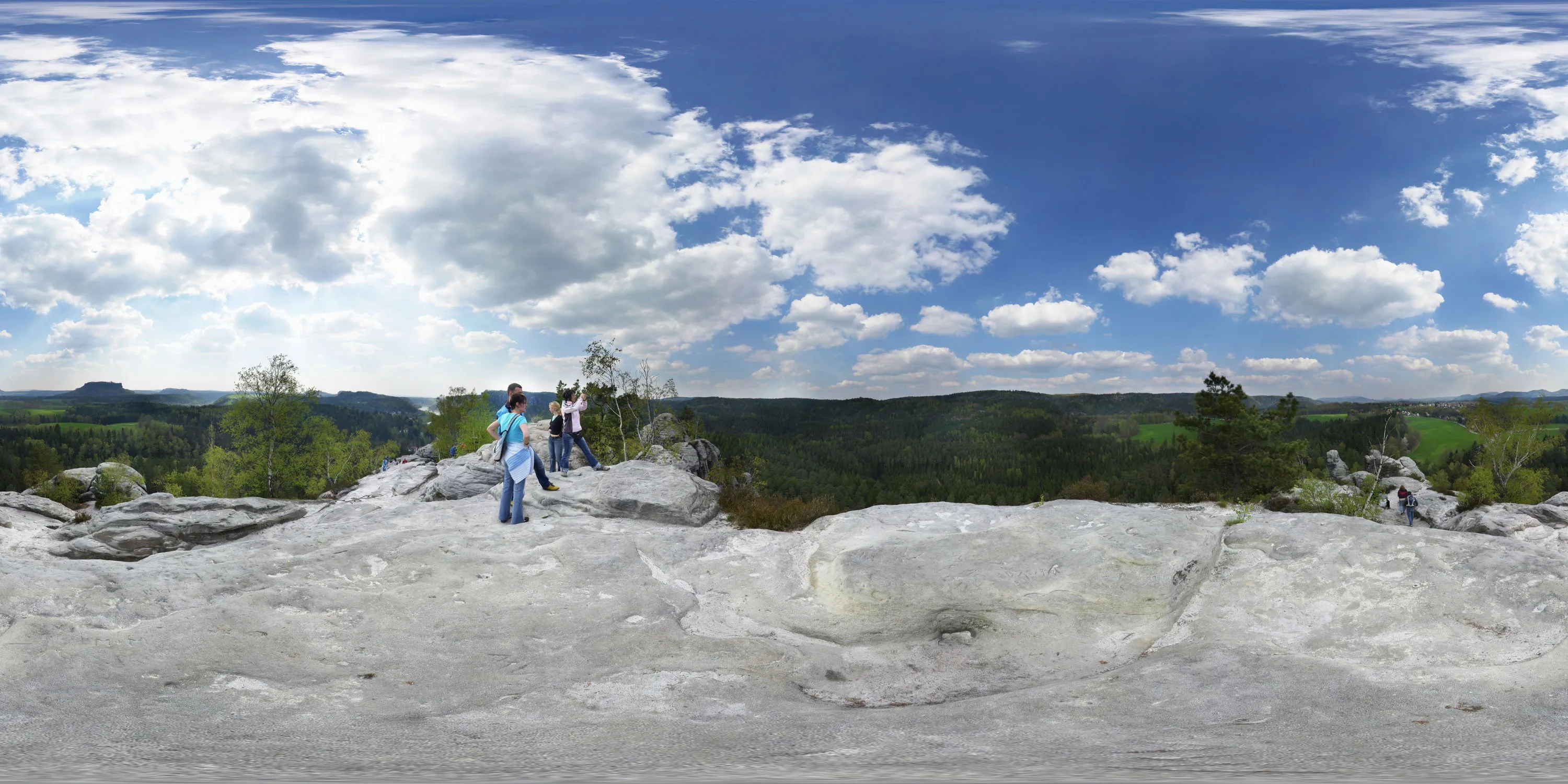 360 Grad Panorama Ansicht: Aussichtspunkt Gamrig in Sächsische Schweiz
