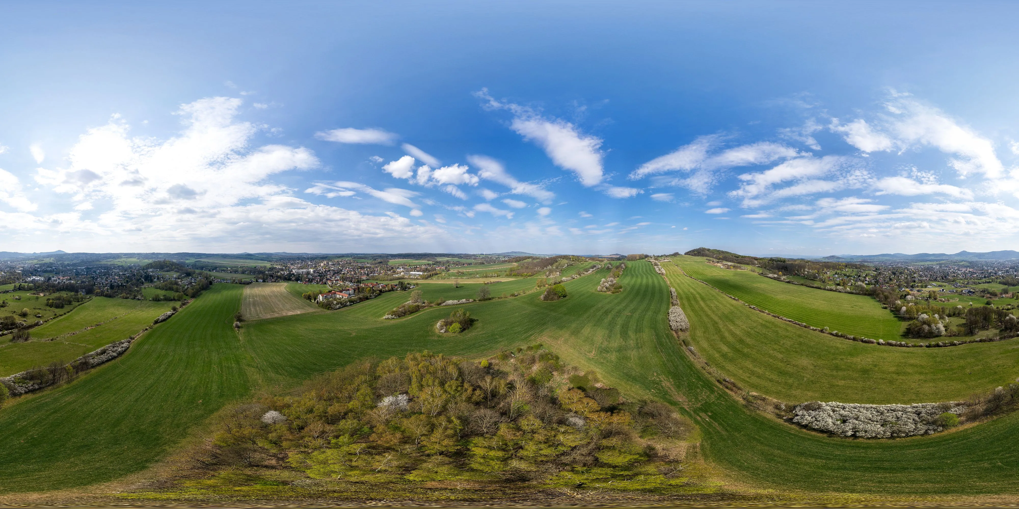 360 Grad Panorama Ansicht: Schleifschieferhalde am Richterberg in Seifhennersdorf
