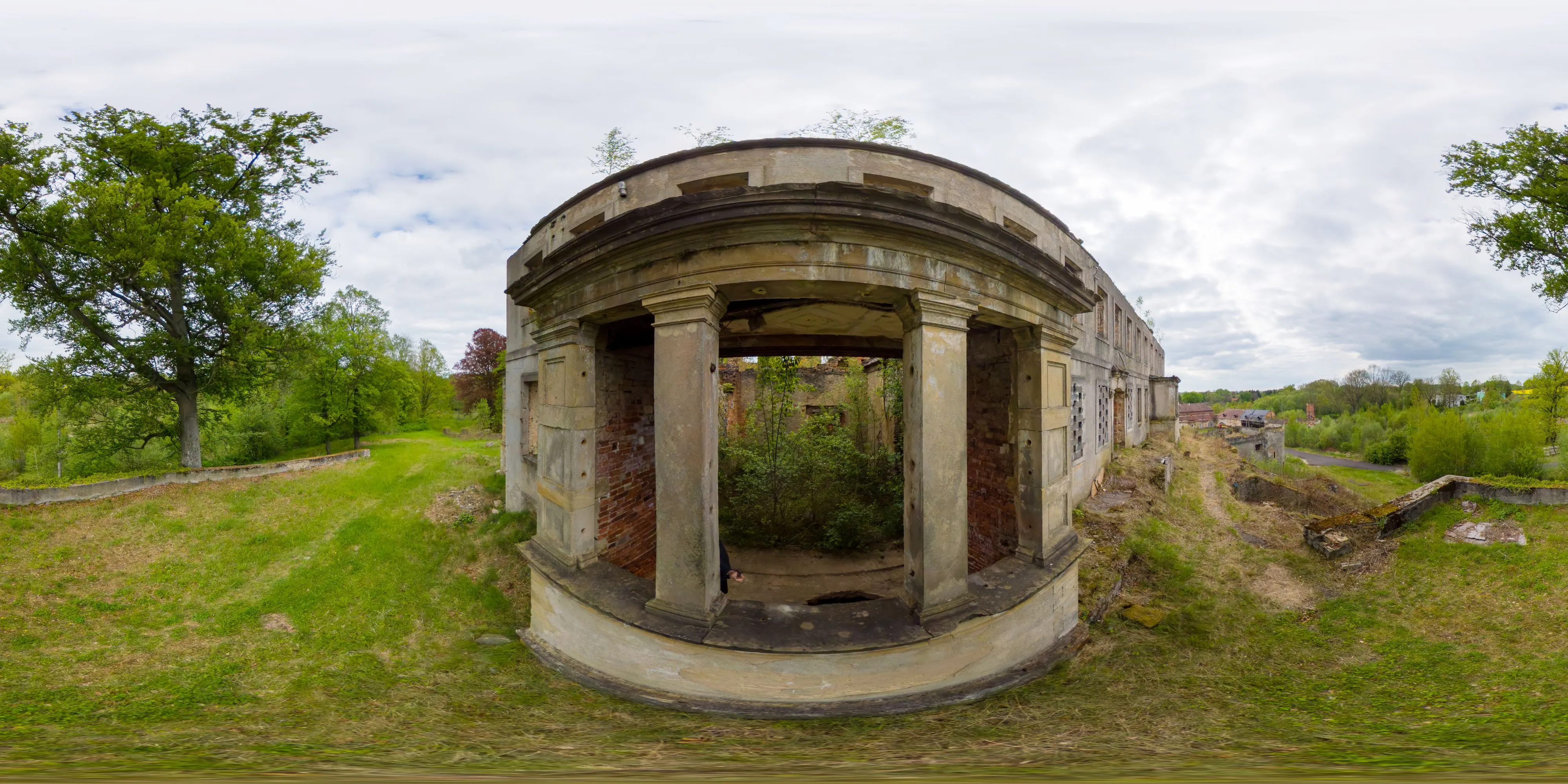 360 Grad Panorama Ansicht: Nordseite in Schloss Heidersdorf (Palac we Wlosieniu Dolnym)