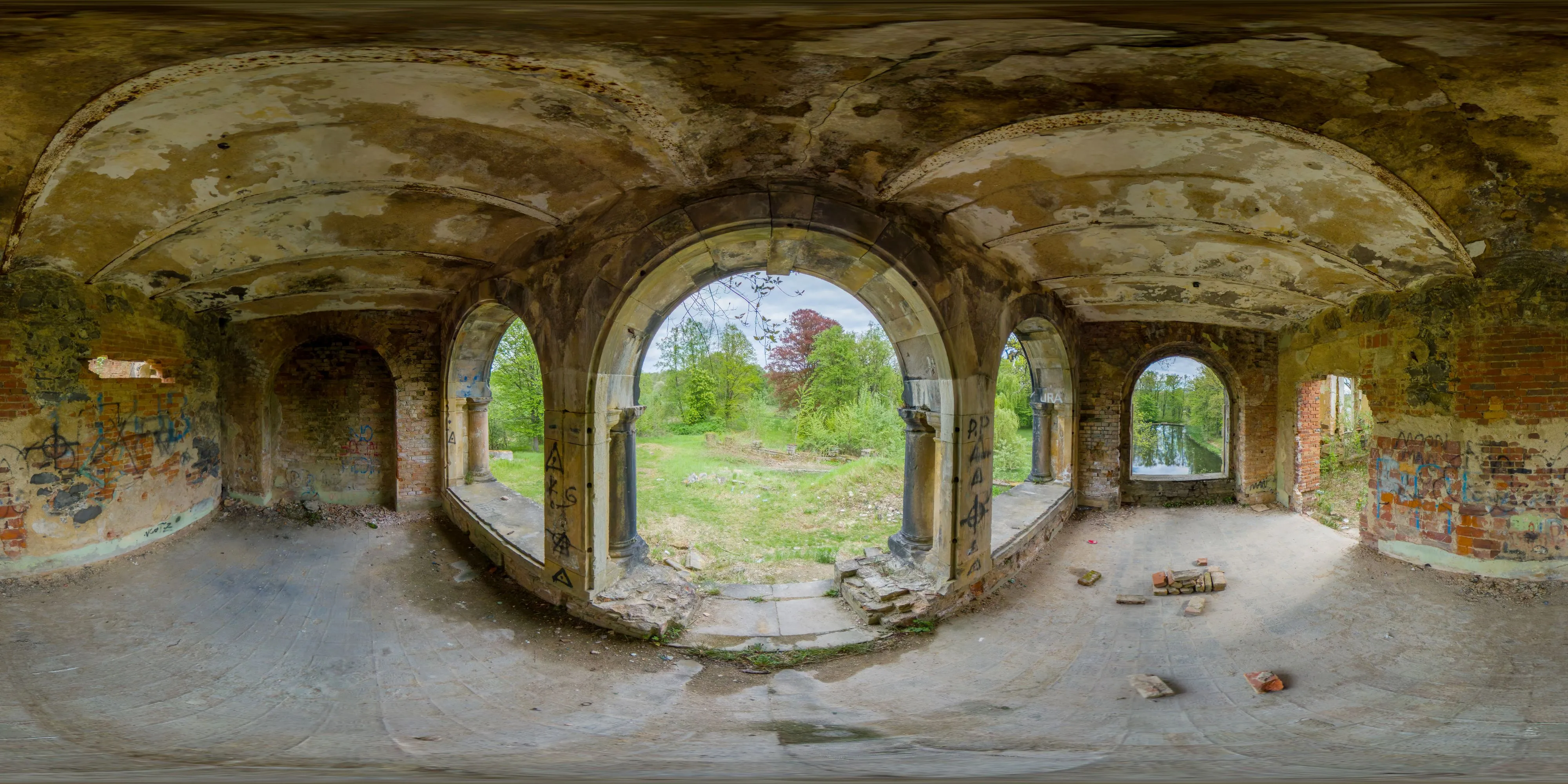 360 Grad Panorama Ansicht: Ostanbau in Schloss Heidersdorf (Palac we Wlosieniu Dolnym)