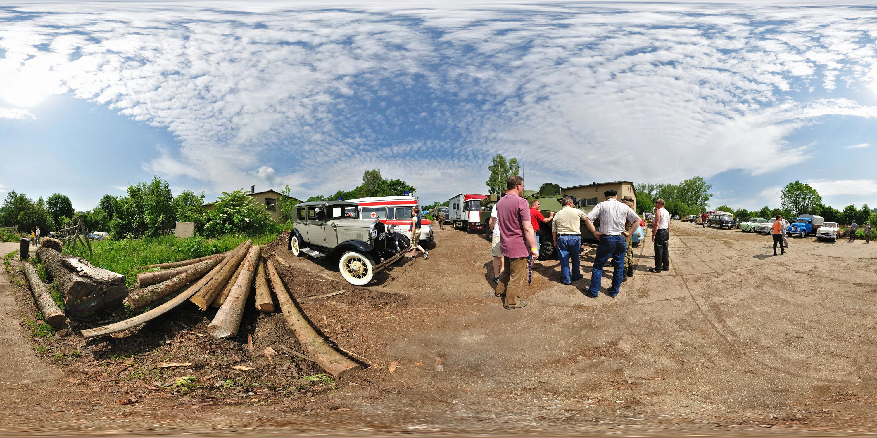 360 Grad Panorama Ansicht: Ausfahrt zum Sägewerk Richter Seifhennersdorf 1 in 19. Kfz Veteranentreffen 2010 in Strahwalde