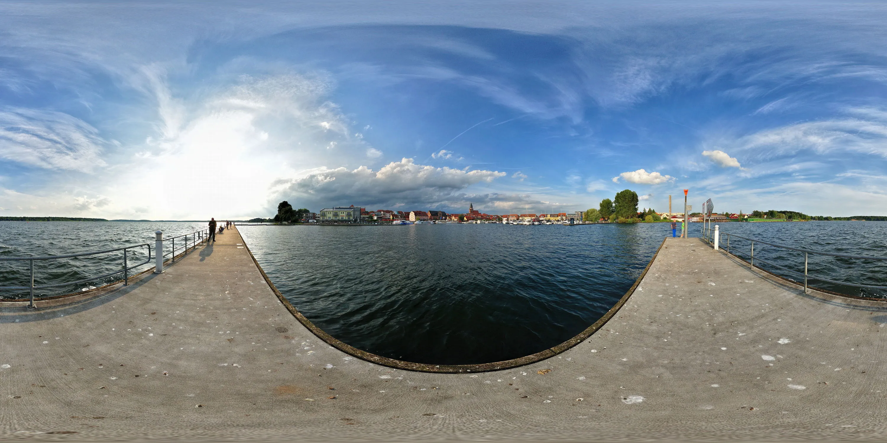 360 Grad Panorama Ansicht: Hafenmole in Waren (Müritz)