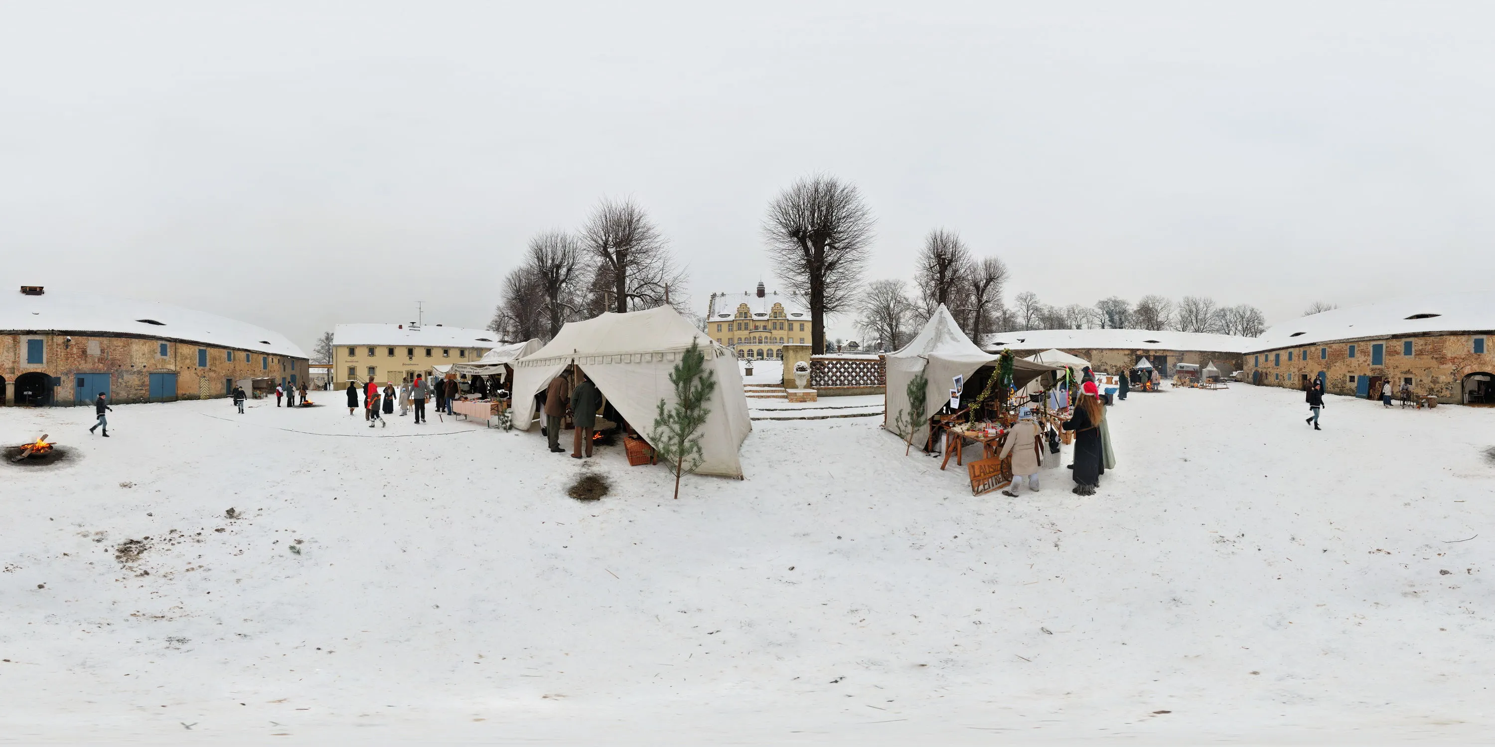 360 Grad Panorama Ansicht: Schloß Weißig Rittergut in Weißig/ Sa.
