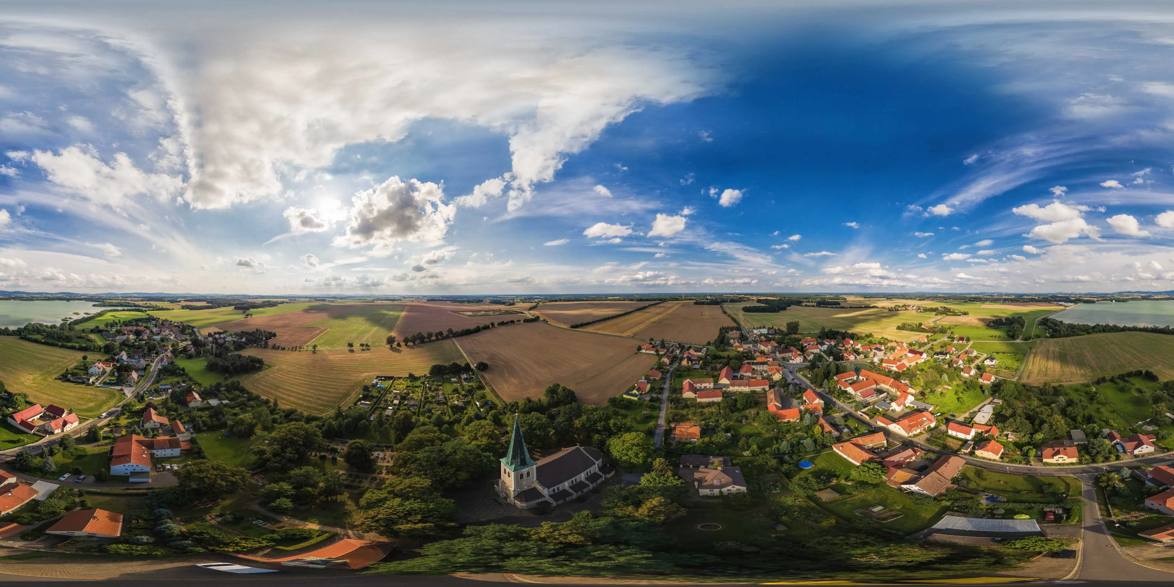 360 Grad Panorama Ansicht: Luftpanorama - Quatitz in Oberlausitz