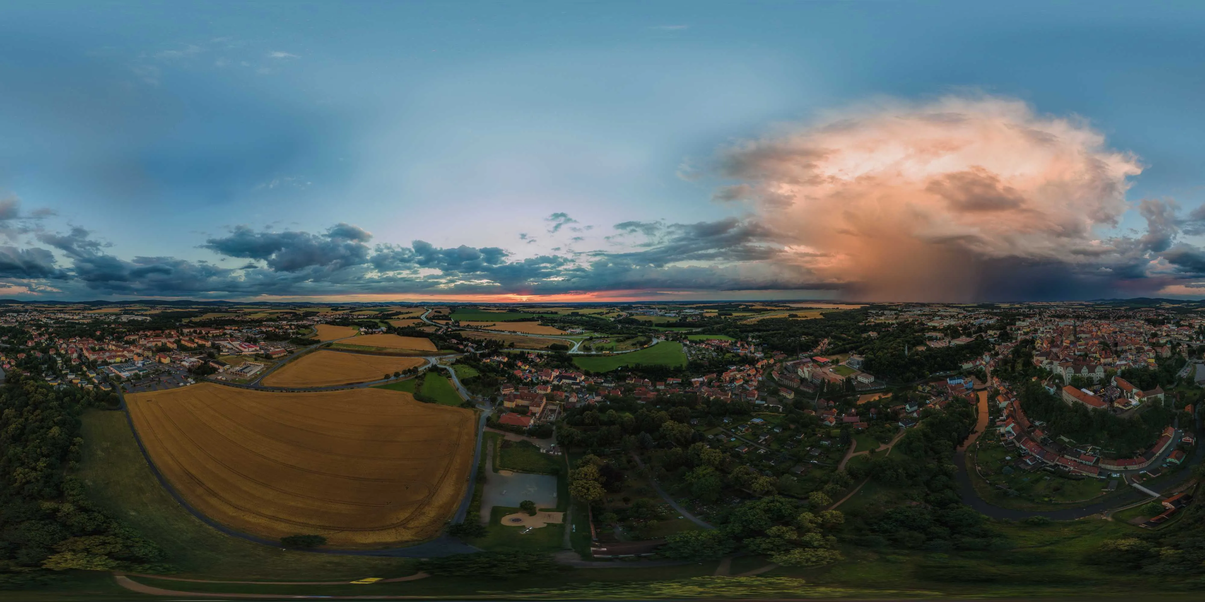 360 Grad Panorama Ansicht: Luftpanorama - Unwetter über Bautzen in Sommer 2016