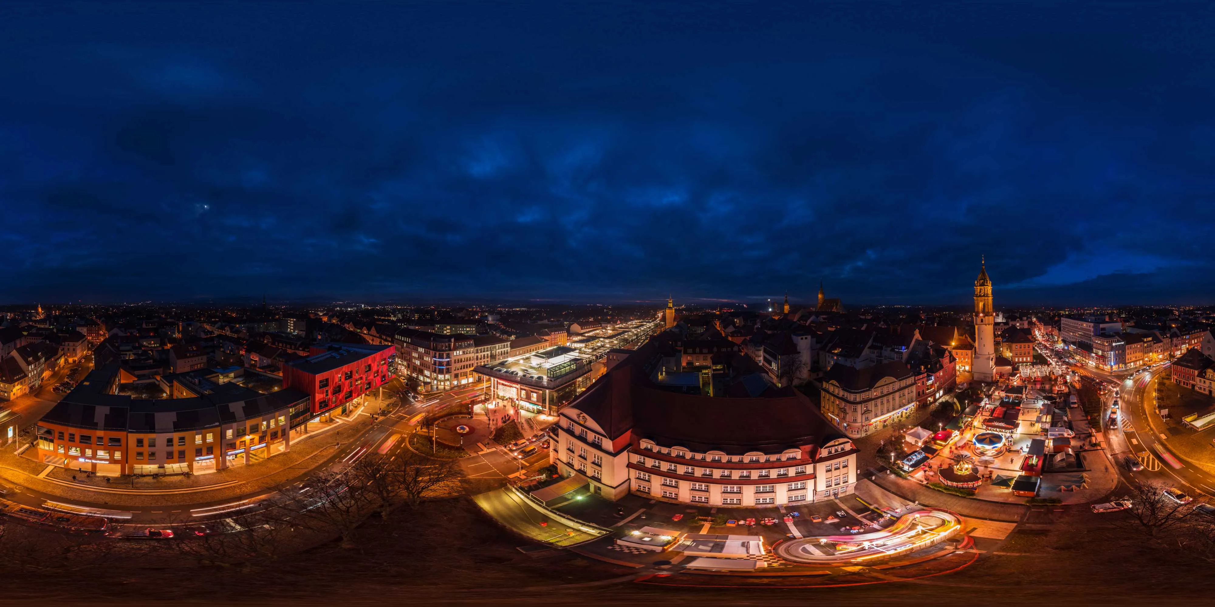 360 Grad Panorama Ansicht: Luftpanorama - 635. Bautzener Wenzelsmarkt auf dem Kornmarkt in Winter 2018
