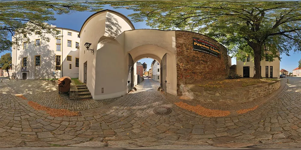 360° Panorama: Burgtor Ortenburg in Herbst 09