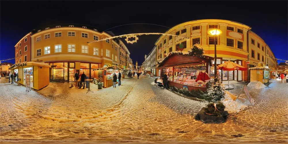 360° Panorama: Weihnachtmarkt auf der Reichenstraße in 626. Bautzener Wenzelmarkt