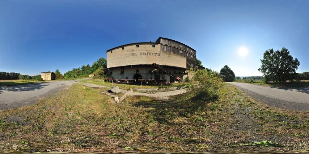 360° Panorama: Außenanlagen in Technisches Denkmal Basaltwerk Baruth