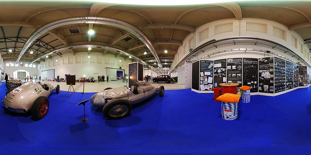360° Panorama: Rennwagen der DDR in Dresdner auto mobil 2009