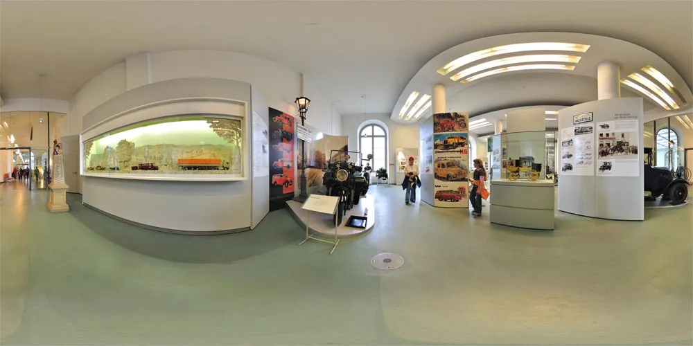360° Panorama: Straßenverkehr in Verkehrsmuseum Dresden