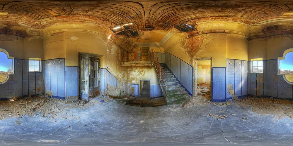 360° Panorama: Elbtalzentrale - Treppenhaus in HDR - Panoramen