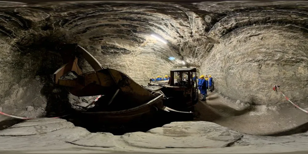 360° Panorama: Überkopflader in Erlebnisbergwerk Sondershausen