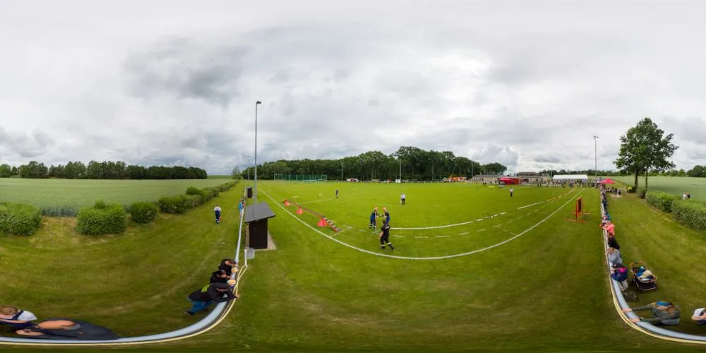 360° Panorama: Gruppenstaffette der Jugendfeuerwehren in Kleinwelka in Oberlausitz