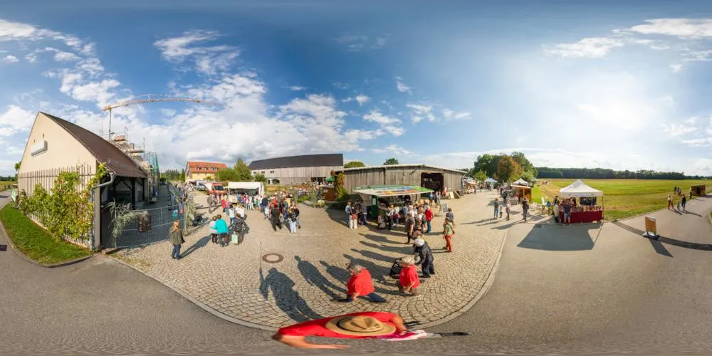 360° Panorama: Deutsch-Sorbischer Herbst-Naturmarkt Wartha - Händlermeile in Oberlausitz