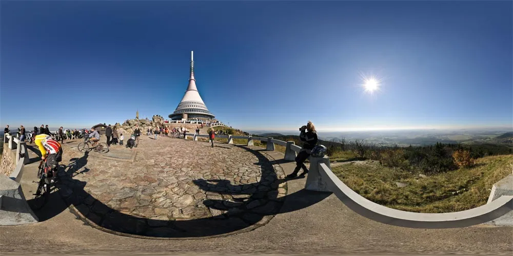 360° Panorama: Jeschken (1012m) - West Aussicht in Tschechien