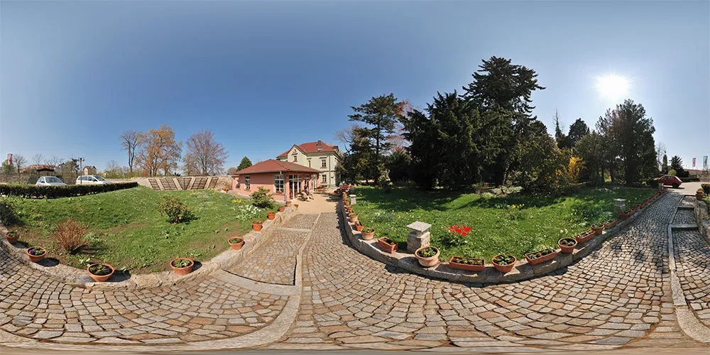 360° Panorama: Hotel "Garni" im Wilhelm-Weiße-Garten in Kamenz