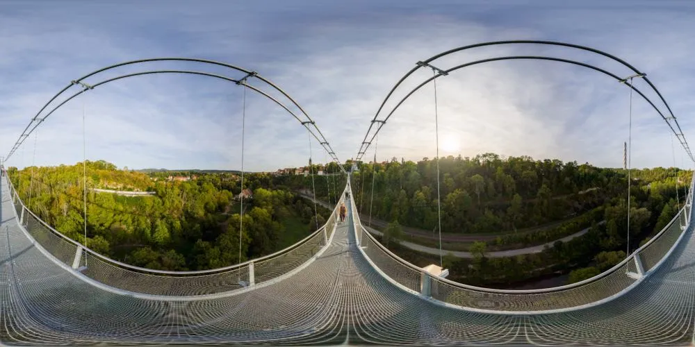 360° Panorama: Hängebrücke „Neckarline“ - tiefster Punkt in Rottweil