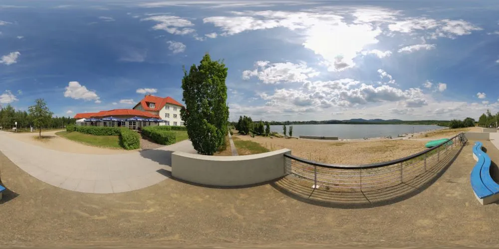 360° Panorama: Außenansicht 2 in Hotel "Haus am See"