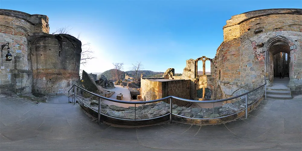 360° Panorama: Klosterkirche in Burg und Kloster Oybin