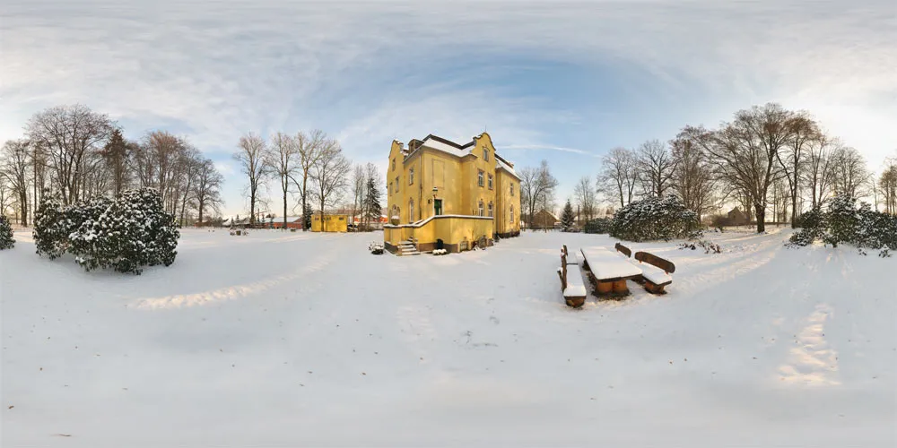360° Panorama: Nordseite Winter in Schloß Halbendorf