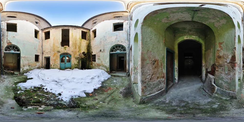 360° Panorama: Innenhof in Schloss Radibor
