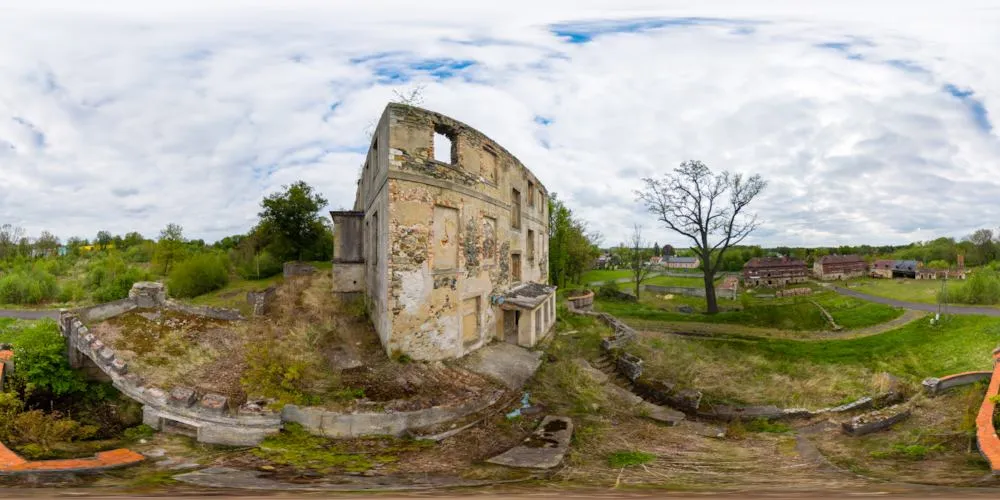 360° Panorama: Nord-Westseite in Schloss Heidersdorf (Palac we Wlosieniu Dolnym)