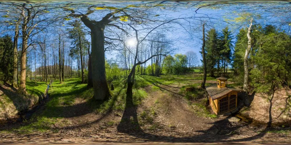 360° Panorama: Heilige Quelle Hainspach in Tschechien